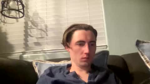 tlayne410 online show from 11-18-25, 10:31