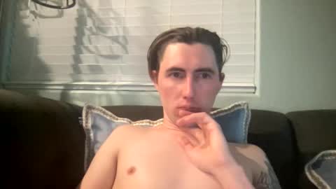 tlayne410 online show from 11-30-25, 08:07