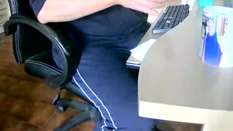 Tobiko online show from 01-27-25, 10:38