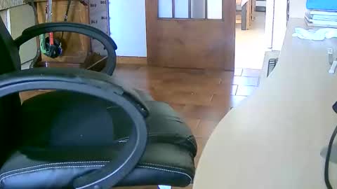 Tobiko online show from 09-21-25, 01:24