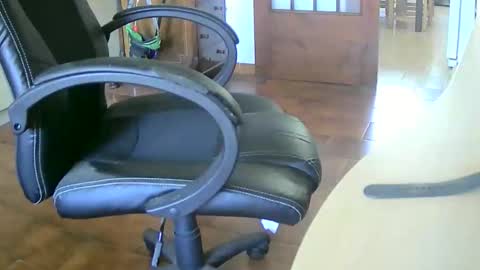 Tobiko online show from 09-22-25, 12:18