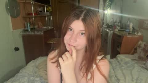 Snapshot of tobybroxton chatting on 05-31-26, 07:26 Emma online show from 05-31-26, 07:26