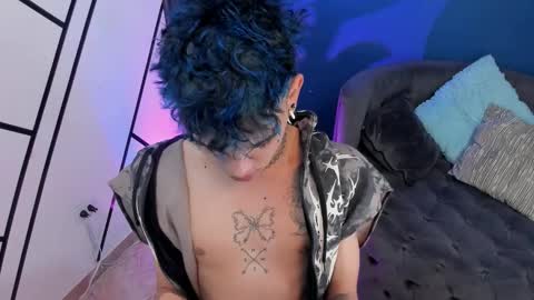 Snapshot of todoroki_g chatting on 11-26-25, 01:34 todoroki_g online show from 11-26-25, 01:34