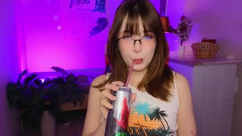 Snapshot of toffisoffi chatting on 01-10-26, 05:42 Soffi online show from 01-10-26, 05:42