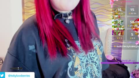 Snapshot of toky_doll chatting on 12-22-24, 01:45 toky online show from 12-22-24, 01:45