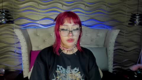 Snapshot of toky_doll chatting on 01-14-25, 07:00 toky online show from 01-14-25, 07:00