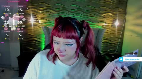 Snapshot of toky_doll chatting on 02-23-25, 10:09 toky online show from 02-23-25, 10:09