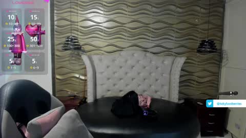 Snapshot of toky_doll chatting on 03-01-25, 06:43 toky online show from 03-01-25, 06:43