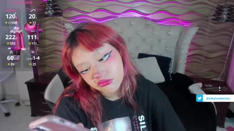 Snapshot of toky_doll chatting on 03-11-25, 08:42 toky online show from 03-11-25, 08:42
