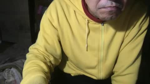 Snapshot of tokyo2024 chatting on 12-31-24, 09:50 small man online show from 12-31-24, 09:50