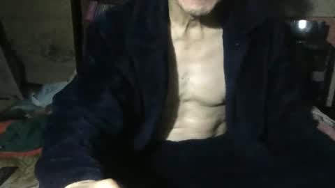 Snapshot of tokyo2024 chatting on 11-30-25, 06:01 small man online show from 11-30-25, 06:01