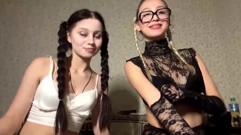 Snapshot of tokyoprojject chatting on 09-25-25, 07:39 tokyoprojject online show from 09-25-25, 07:39