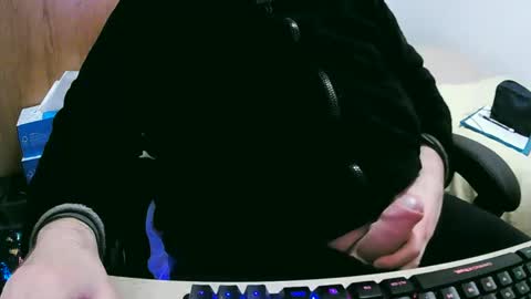 Snapshot of tolon408472 chatting on 01-18-25, 02:14 tolon408472 online show from 01-18-25, 02:14