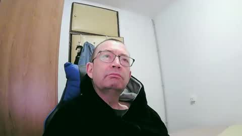 Snapshot of tolon408472 chatting on 01-21-25, 08:54 tolon408472 online show from 01-21-25, 08:54