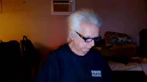 tom112292014 online show from 01-05-25, 11:55