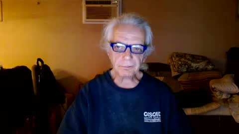 tom112292014 online show from 01-07-25, 03:24