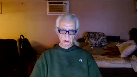 tom112292014 online show from 01-17-25, 03:55