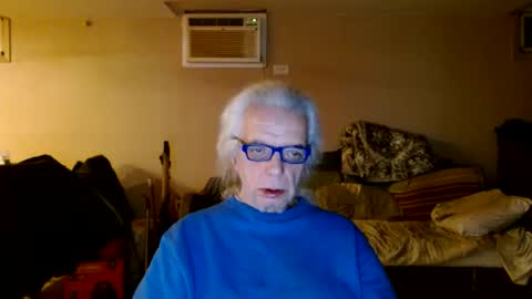 tom112292014 online show from 02-11-25, 02:14