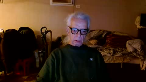 tom112292014 online show from 11-13-25, 04:17