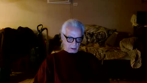 Snapshot of tom112292014 chatting on 05-03-26, 12:38 tom112292014 online show from 05-03-26, 12:38