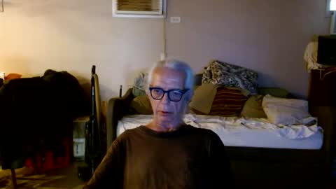 Snapshot of tom112292014 chatting on 06-07-26, 04:00 tom112292014 online show from 06-07-26, 04:00