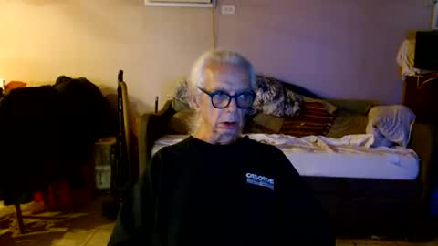 Snapshot of tom112292014 chatting on 06-09-26, 02:39 tom112292014 online show from 06-09-26, 02:39