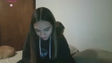 Snapshot of tom316972 chatting on 07-03-26, 02:40 Flor online show from 07-03-26, 02:40