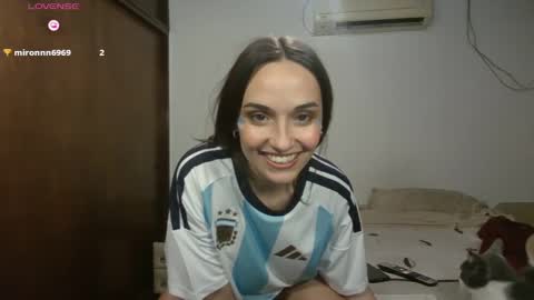 Snapshot of tom316972 chatting on 07-04-26, 02:18 Flor online show from 07-04-26, 02:18
