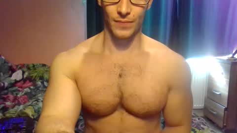 Snapshot of tom90ukx chatting on 03-05-26, 01:40 tom90ukx online show from 03-05-26, 01:40