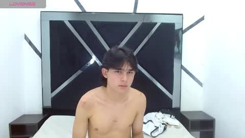 tom_0002 online show from 10-27-25, 08:13