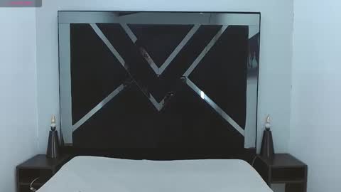 tom_0002 online show from 12-16-25, 12:43