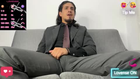 TOM online show from 10-15-25, 06:19