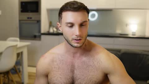 Tom online show from 11-11-25, 07:14