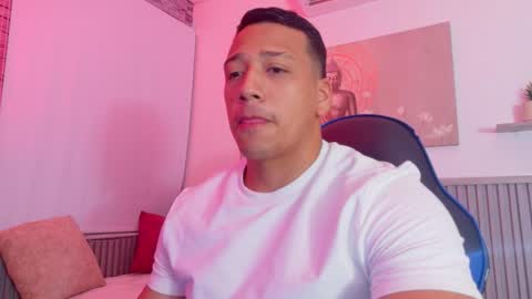 Tom muscle1 online show from 11-28-25, 11:46