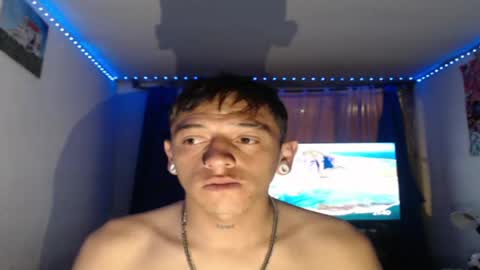 Snapshot of tomas_turbado_ chatting on 05-20-26, 02:40 tomas_turbado_ online show from 05-20-26, 02:40