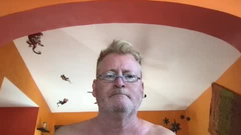Snapshot of tomascausa chatting on 08-04-26, 04:20 Hola online show from 08-04-26, 04:20