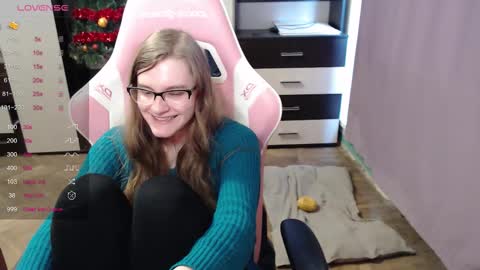 Snapshot of tomato_tease chatting on 02-18-26, 10:22 tomato_tease online show from 02-18-26, 10:22