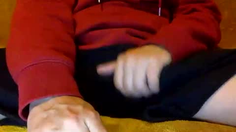 Snapshot of tombi125 chatting on 11-14-25, 06:39 tombi125 online show from 11-14-25, 06:39