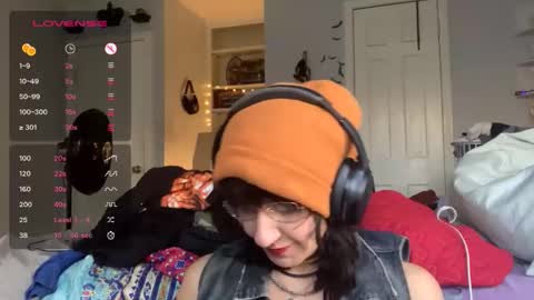 Snapshot of tomboy_titties chatting on 10-14-25, 11:05 tomboy_titties online show from 10-14-25, 11:05