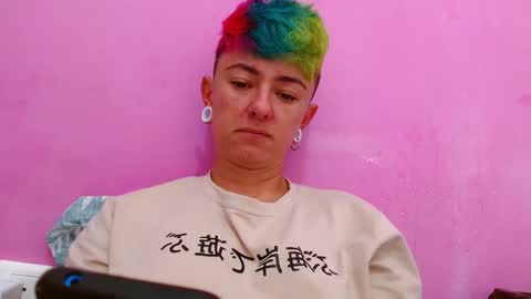 Blue online show from 09-23-25, 02:42