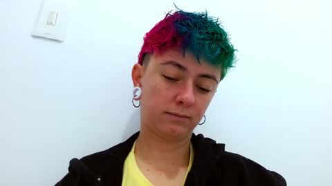 Blue online show from 11-20-25, 01:00