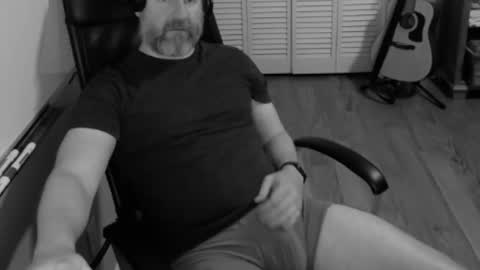 tombrockmoen2 online show from 11-30-25, 05:55