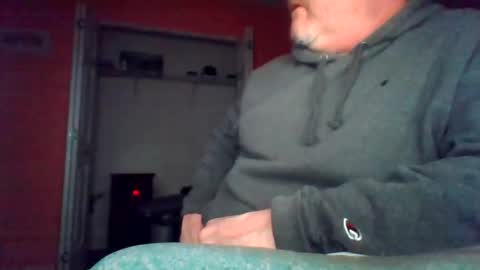 Snapshot of tomcat4848 chatting on 02-09-25, 06:43 tomcat4848 online show from 02-09-25, 06:43
