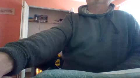 Snapshot of tomcat4848 chatting on 02-10-25, 02:48 tomcat4848 online show from 02-10-25, 02:48