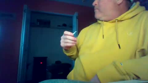 Snapshot of tomcat4848 chatting on 02-15-25, 12:48 tomcat4848 online show from 02-15-25, 12:48