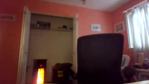 Snapshot of tomcat4848 chatting on 02-18-25, 10:25 tomcat4848 online show from 02-18-25, 10:25