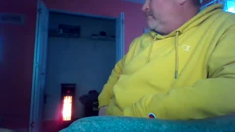 Snapshot of tomcat4848 chatting on 02-26-25, 10:31 tomcat4848 online show from 02-26-25, 10:31