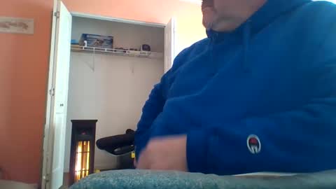 Snapshot of tomcat4848 chatting on 09-12-25, 02:06 tomcat4848 online show from 09-12-25, 02:06