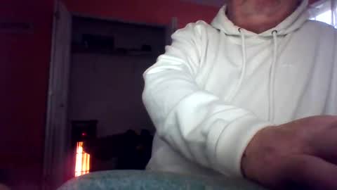 Snapshot of tomcat4848 chatting on 09-14-25, 11:31 tomcat4848 online show from 09-14-25, 11:31