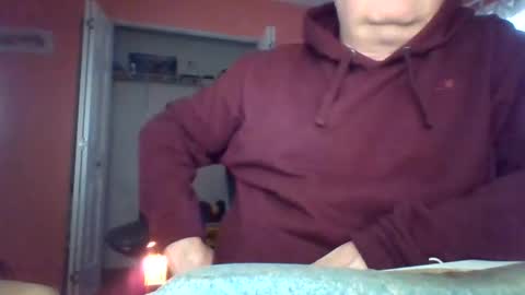 Snapshot of tomcat4848 chatting on 10-18-25, 12:06 tomcat4848 online show from 10-18-25, 12:06